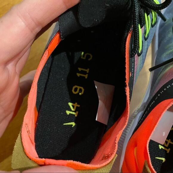 NIKE Women’s EXP-X 14 Sneaker - Picture 9 of 10